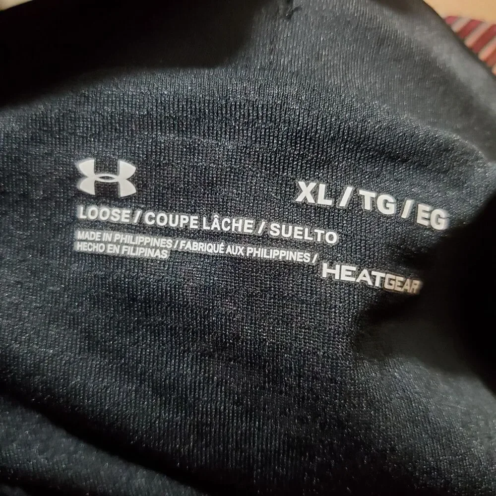 Under Armour Women's Shorts Size XL - Picture 6 of 9